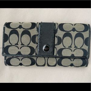 Coach wallet